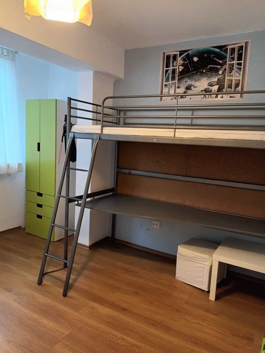 Продава тристаен апартамент в Христо Смирненски от собственик