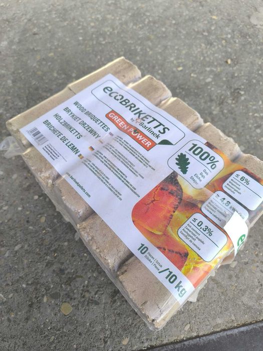 Bricheți din Rumeguș fag si stejar RUF/Cilindrice