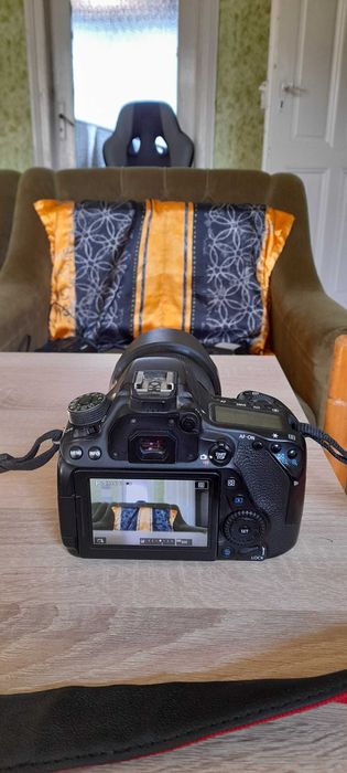 Фотоапарат Canon Eos 80D