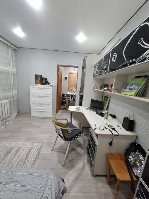 Продам 3х комнатную квартиру в спальном районе