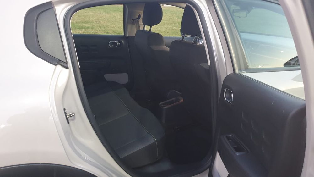 Citroen C3 2021 / 1.5 HDI 105 Cp/ Cockpit/ Navi