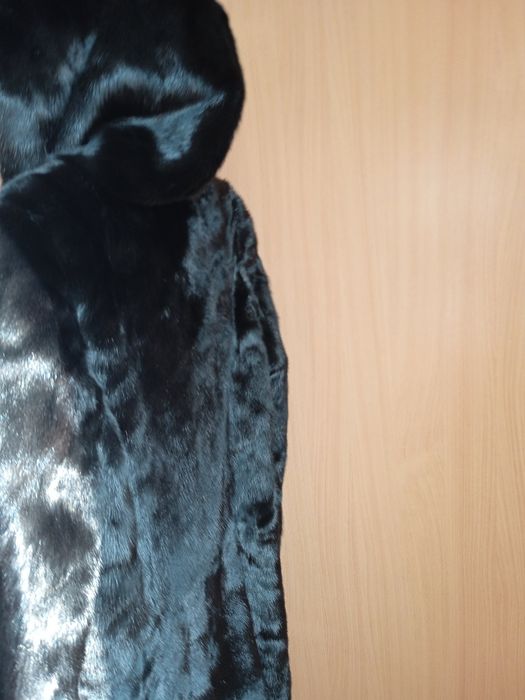 Шуба норковая в отличном состоянии