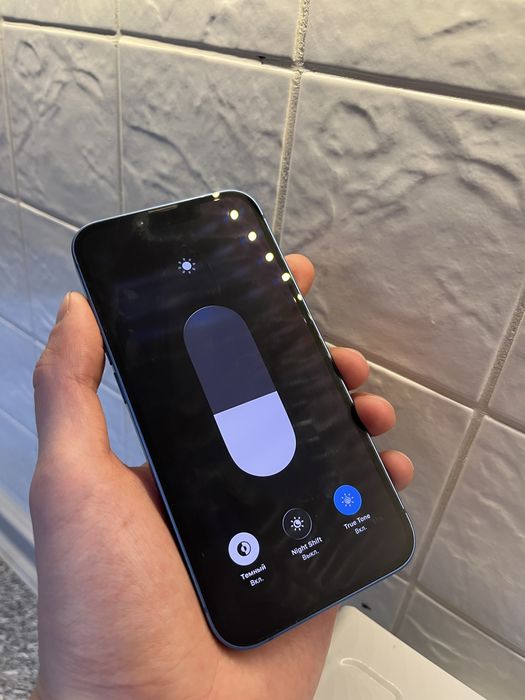 Iphone 13 в отличном состоянии