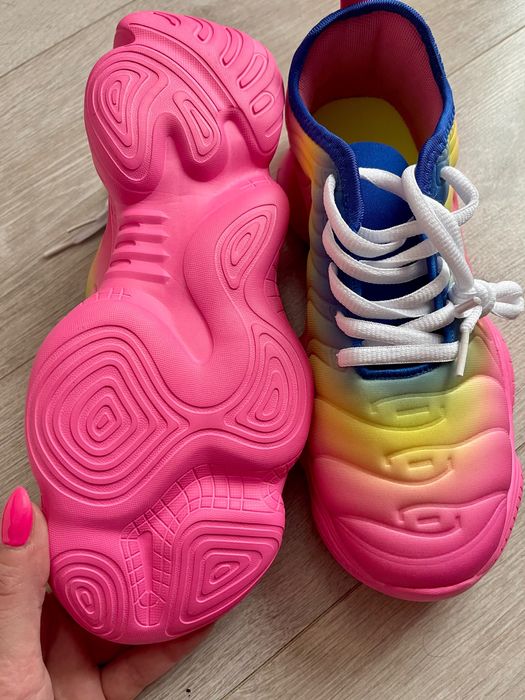 Страхотни маратонки 38 номер