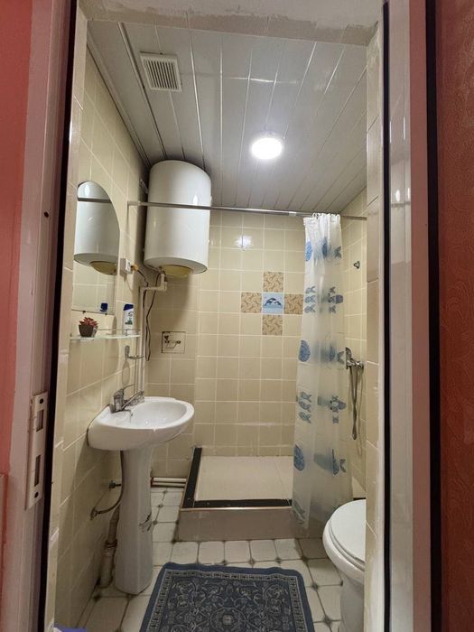 Хостел , гостиница в центре г.Бухара. Гор.газ.