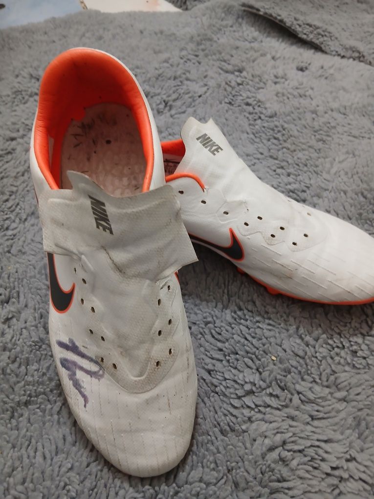Crampoane Nike Originale