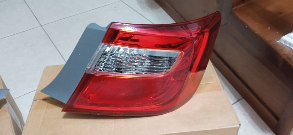 Задний фонарь угловой Тойота Камри 50 европеец дубликат новый