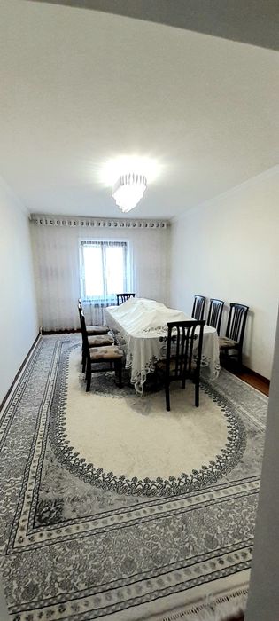 срочна продается 4 комнатная квартира сергели 8 квартал