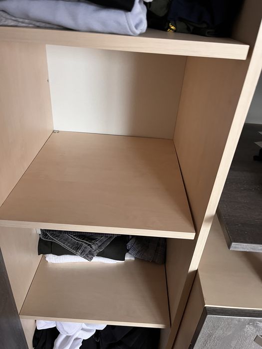 Mobilier modern cu spațiu multimedia integrat pt sufragerie