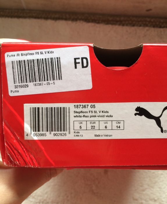 Încălțăminte sport/adidași Puma mărimea 22