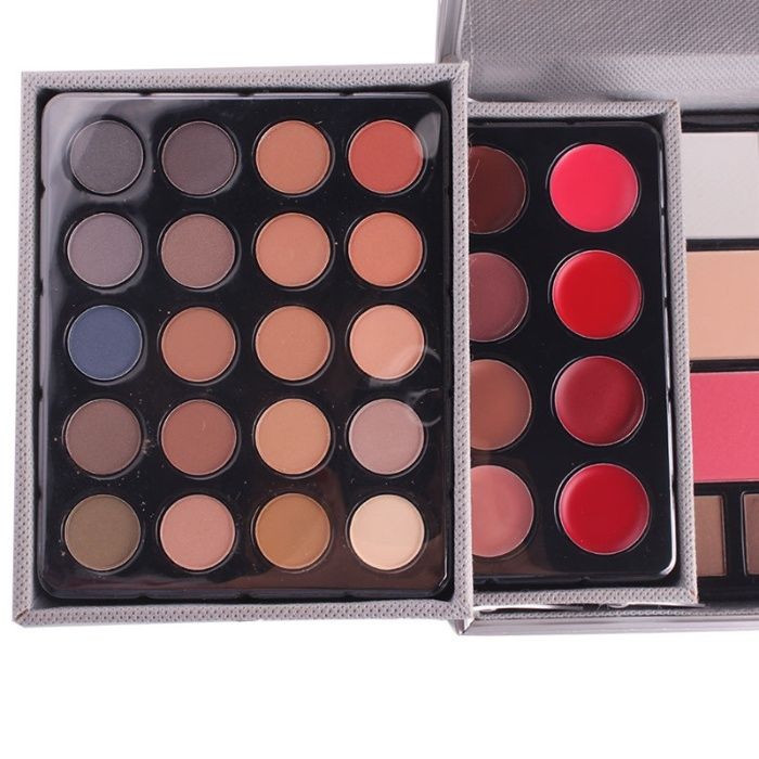 Trusa machiaj multifunctionala cu geanta Miss Rose Make up Palette 194