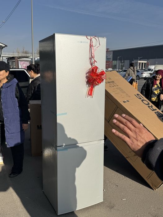 Продам Холодильник Новый