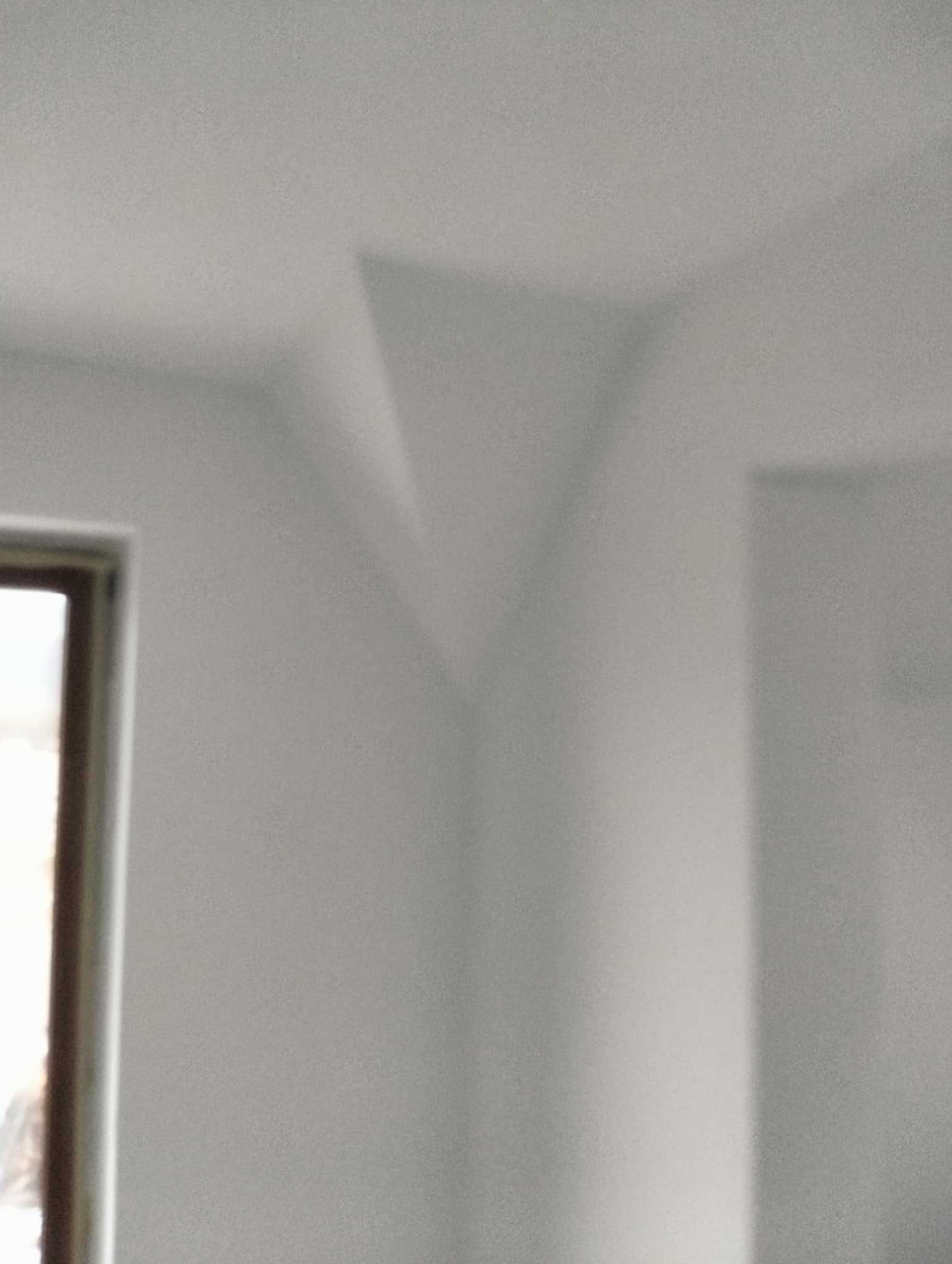 Executam orice fel de lucrări de interior și exterior.