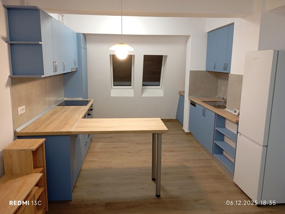 Apartament de închiriat