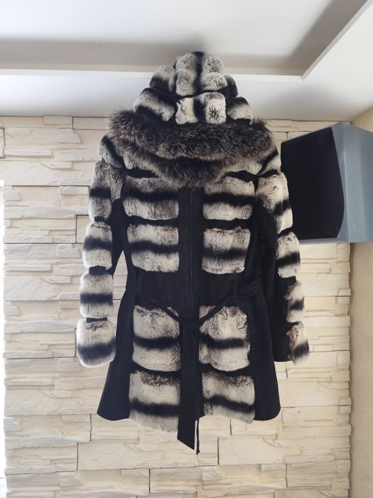 Естествена кожа и естествен косъм от чинчила мл-250лв