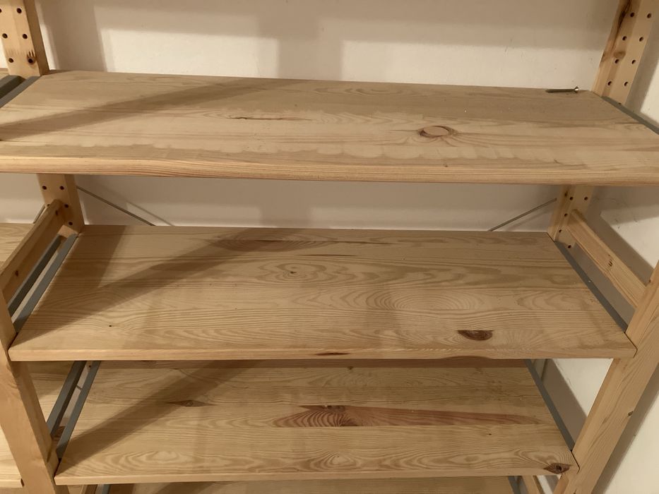 Дървен стелаж, отлично състояние