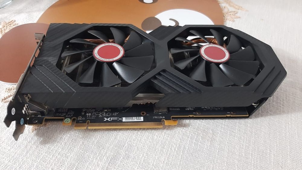 Vând placă video Rx-580