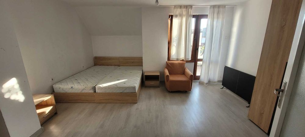 Продава се Тристаен апартамент в Бургас, Възраждане - 131 кв.м за 1180 €/кв.м - Снимка #10