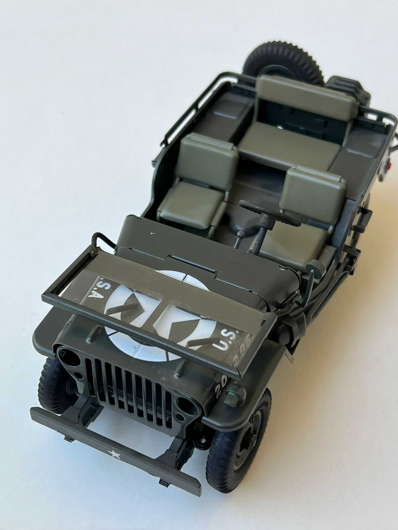 Macheta Militar 1/24 Hendrix Jeep Willys Army