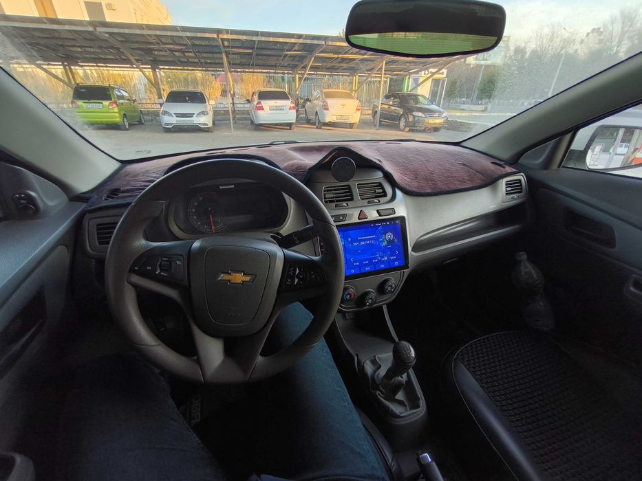 Avtomobil Cobalt 2019, metan, mexanika