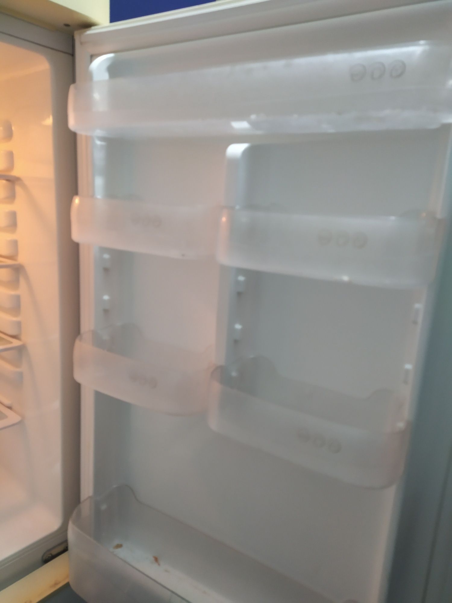 Холодильник LG. De Frost