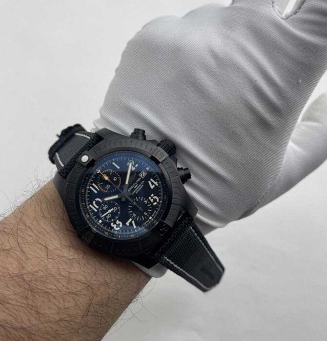 Breitling Avenger Chronograph 45 Night Mission V13317101B1X2