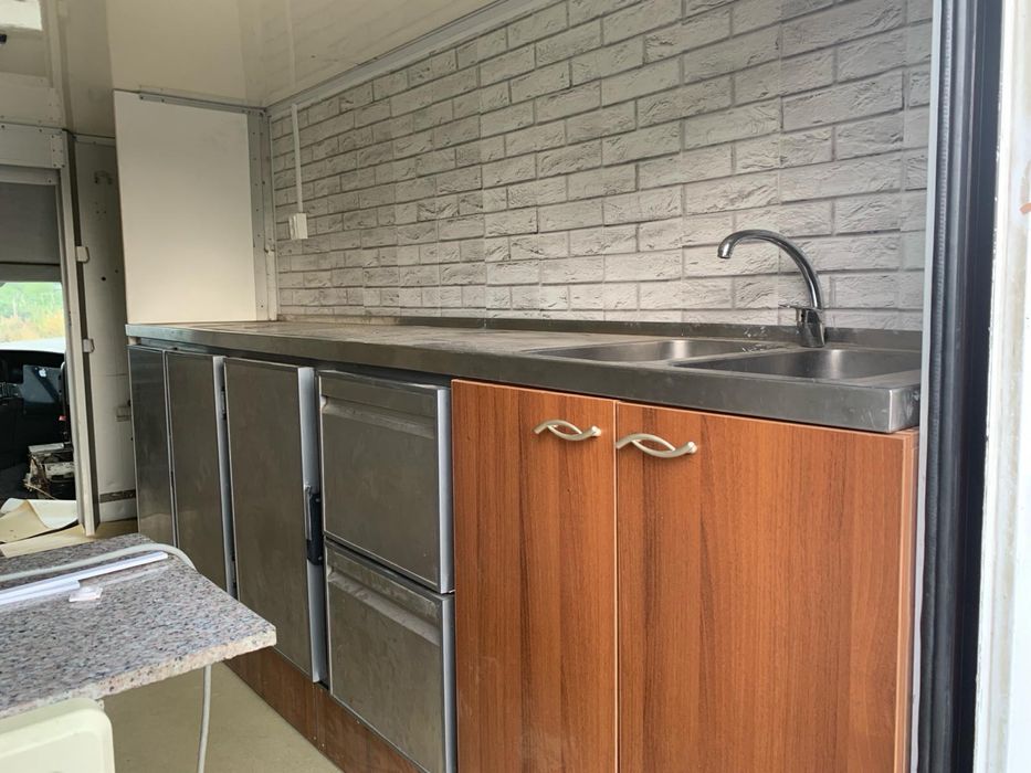 Food truck eruo 5 fast-food (variante)