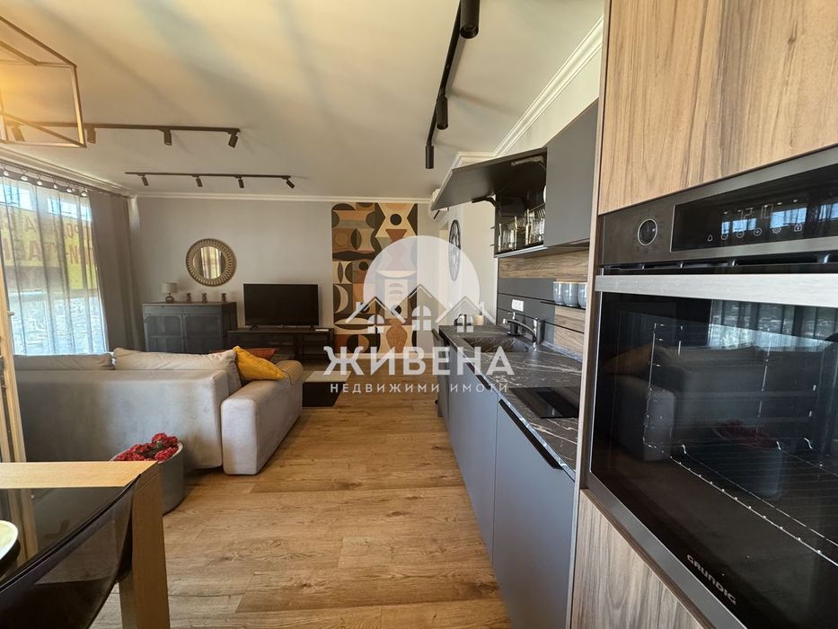 Продава обзаведен 3-стаен апартамент, кв. Бриз, 114 кв.м