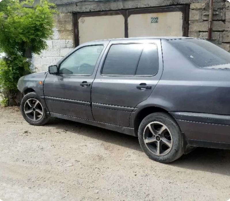 Volkswagen vento golf 3