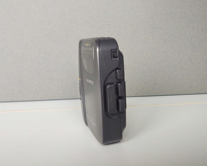 Walkman, minicasetofon cu radio Sony