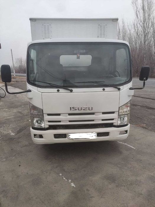 Продаётся машина Исузи