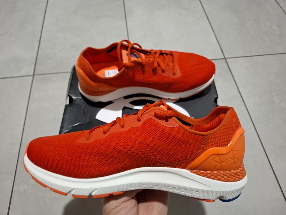 Under Armour Sonic 6