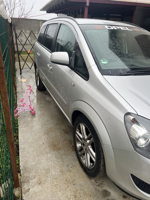 Opel zafira b 2013/08 7 locuri