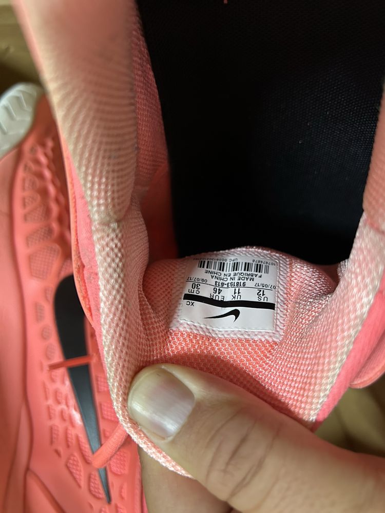 Тенис маратонки Nike