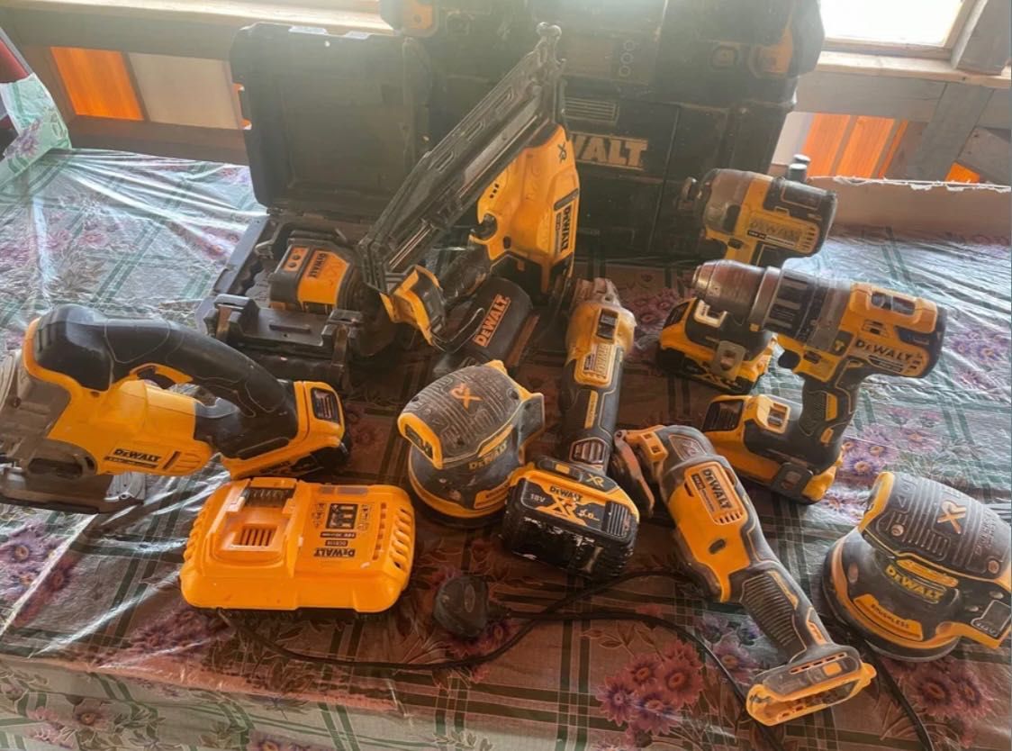 Vand scule dewalt