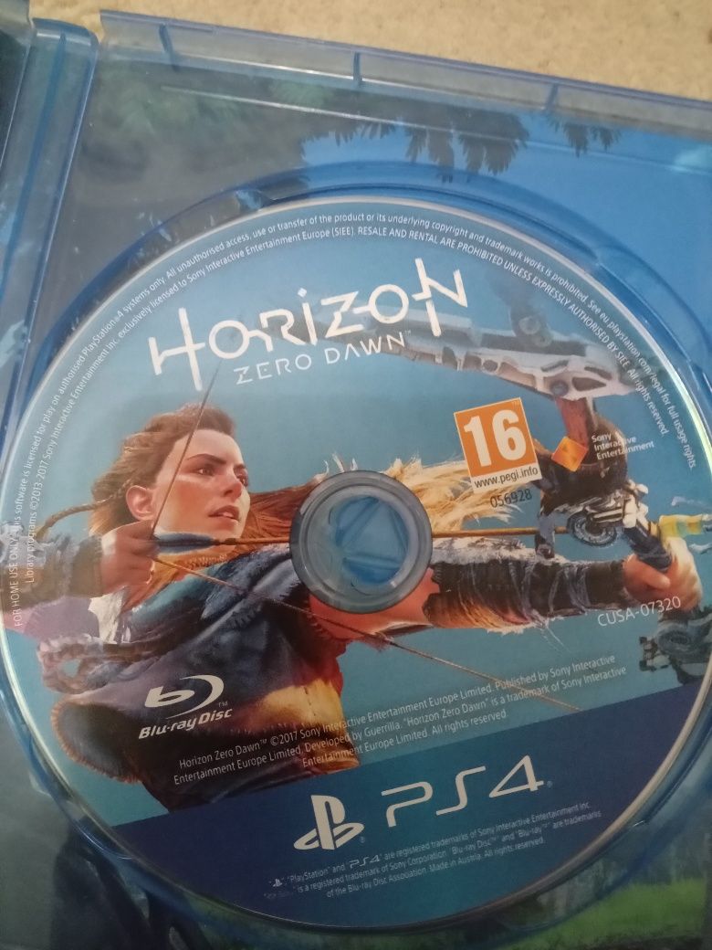 Продаю Horizon Zero down