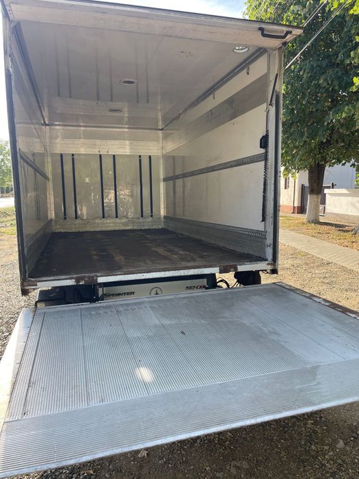 Mercedes Sprinter 513 - An 2010 / 2.2 Diesel, cu Lift
