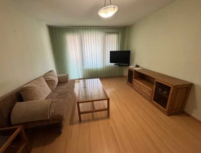 Дава се под наем Тристаен апартамент в София, Център - 76 кв.м за 500 € - Снимка #3