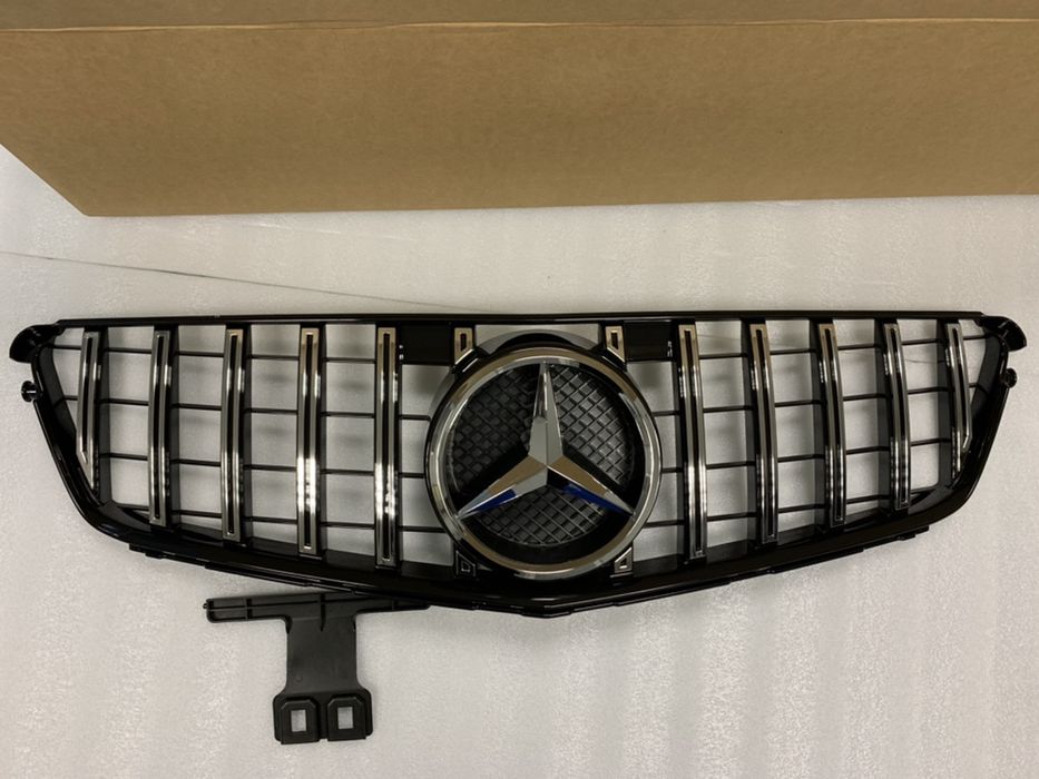Решетк за Mercedes C class W204 GT и Diamond
