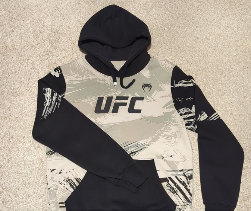 Продам мужской толстовку UFC привезли из Америки Оригинал!