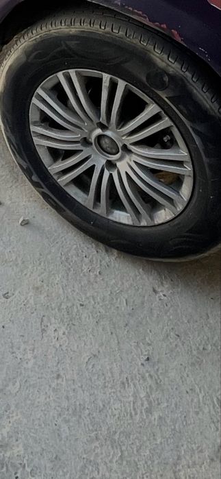 Diska sotiladi yoki yevroga obmen  14 diska