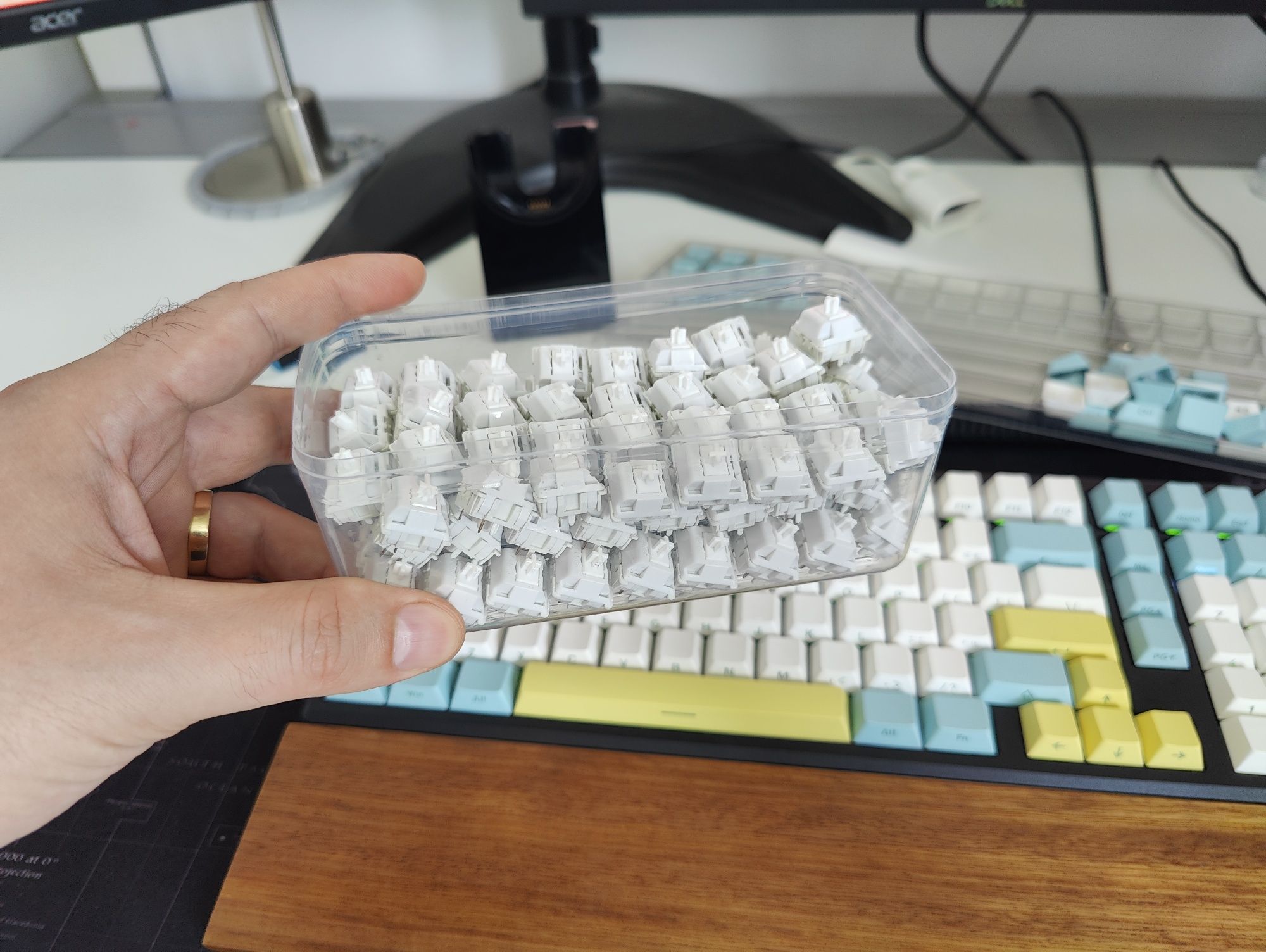 Switch-uri Fekker Marble White
