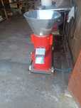 Granulator furaje