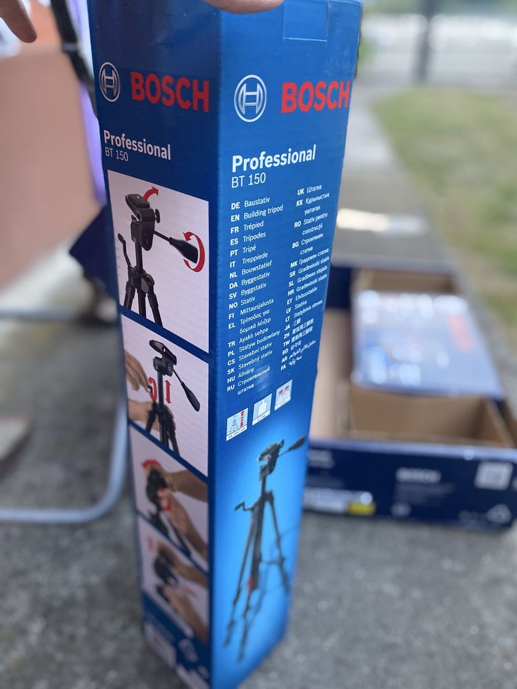 laser combinat Bosch Professional GCL 2-50 C cu trepied BT 150.