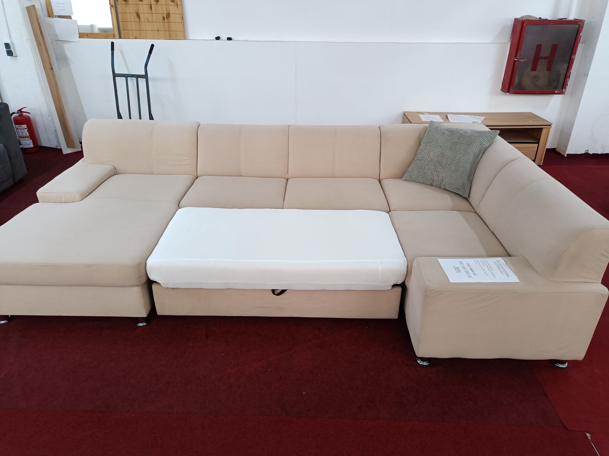 Canapea /Colțar Extensibil in forma de U, 300 cm lungime, Discount