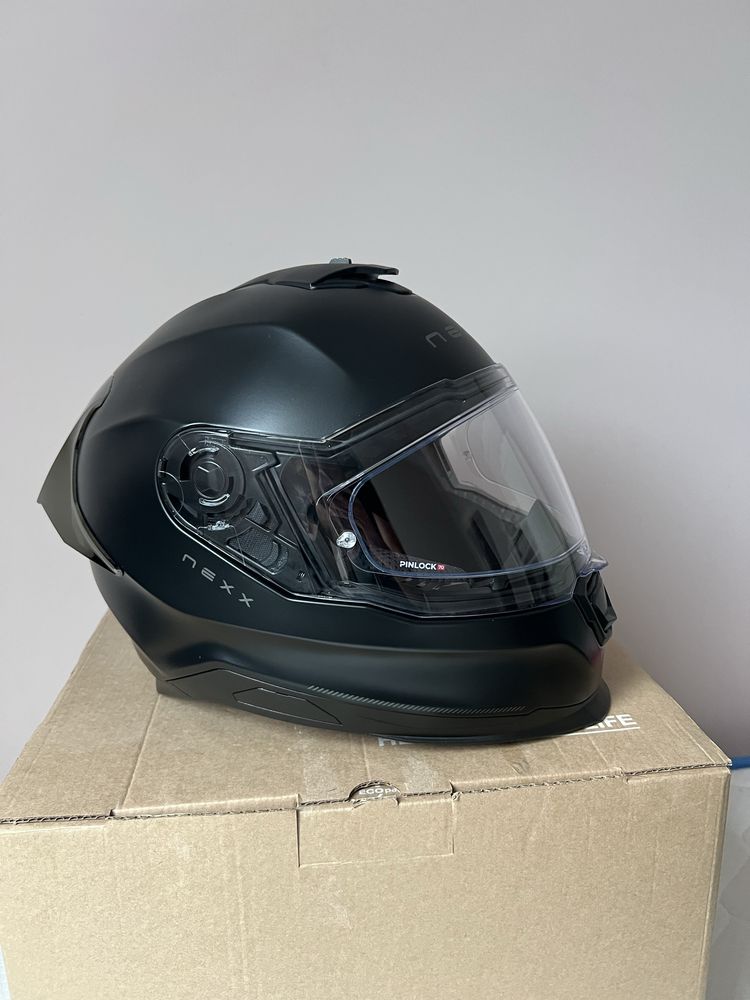 Каска Nexx Y100R Subsonic Black Gold