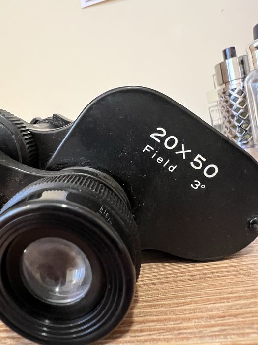 Нов бинокъл Super Zenith 20 x 50