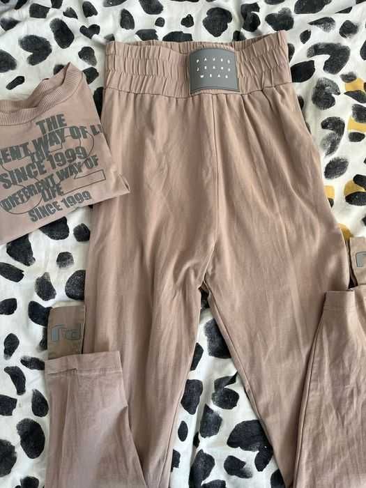 Екип ХС/С  размер pause jeans