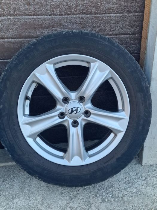 Jante / Roti Hyundai Tucson / ix35 + Anvelope Iarna