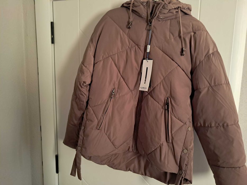 Дамско зимно яке